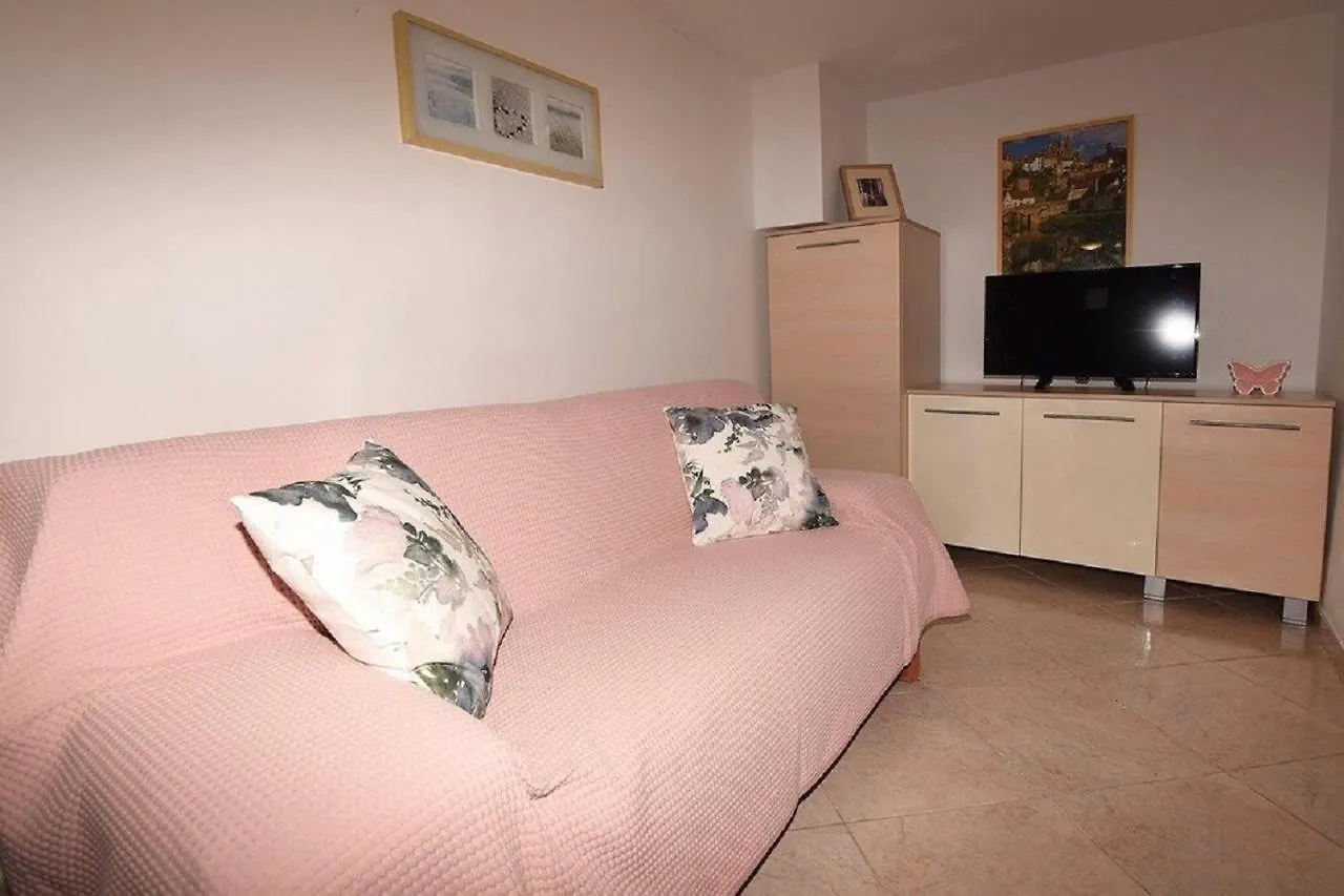 Apartmani Sole Pjescana Uvala Daire